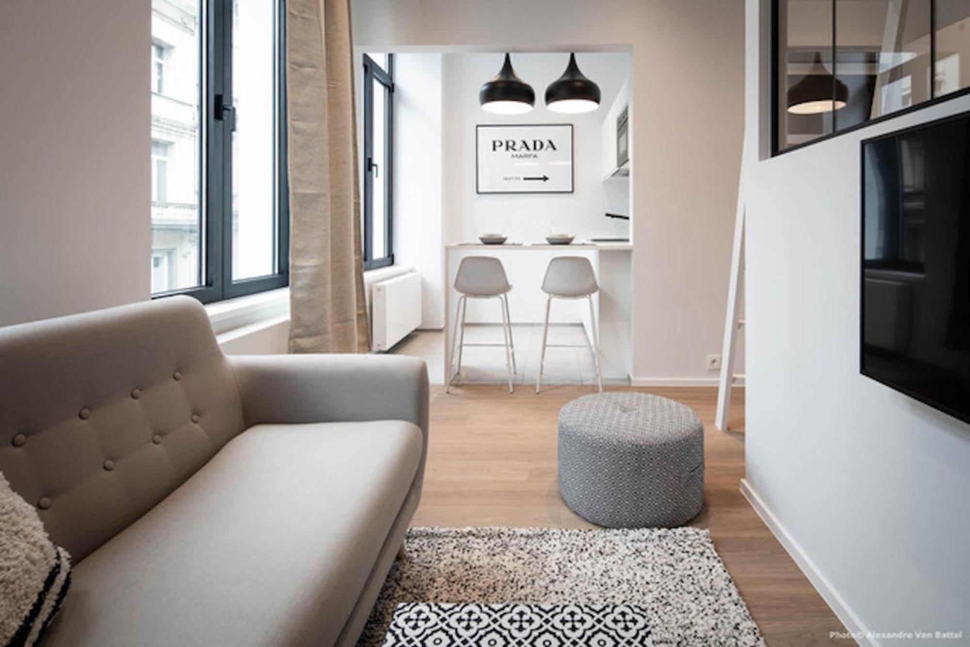 Studios Fully Equipped Near Place Stephanie Bruxelas Exterior foto